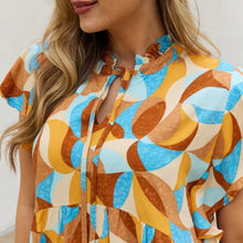 Load image into Gallery viewer, NWT And The Why Printed Ruffle Babydoll Top size Small