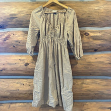 Load image into Gallery viewer, Universal Thread Khaki 3/4 Sleeve Puff Sleeve Dress size M
