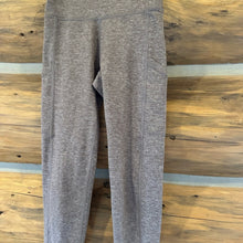 Load image into Gallery viewer, Aerie OFFLINE Hugger High Waisted Pocket Legging size XS