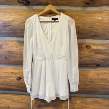 Load image into Gallery viewer, Lulus Feeling Like a Dream White Long Sleeve Surplice Romper size XS