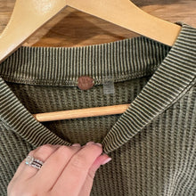 Load image into Gallery viewer, Free People One Interlaken Cropped Green Long Sleeve size XS