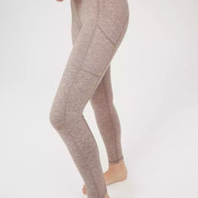 Load image into Gallery viewer, Aerie OFFLINE Hugger High Waisted Pocket Legging size XS