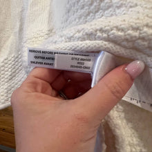 Load image into Gallery viewer, Madewell Sadler Turtleneck Sweater size Medium