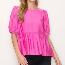 Load image into Gallery viewer, Staccato Puff Sleeve Pink Top size Medium