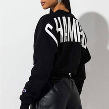 Load image into Gallery viewer, Champion Oversized Sweatshirt size Small