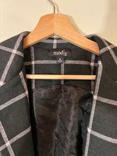 Load image into Gallery viewer, Mod X Plaid Vest size Medium
