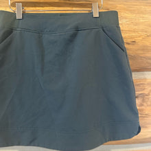 Load image into Gallery viewer, 32 Degrees Women’s Athletic Skort size S
