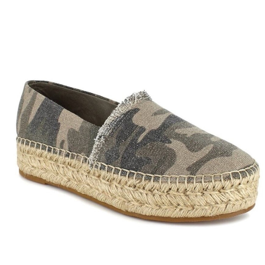 Splendid Laney Sage Camo Espadrille size 8