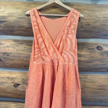 Load image into Gallery viewer, Anthropologie StitchDrop Gauze Dress size XS
