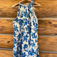 Load image into Gallery viewer, Clover &amp; Sloane Blue Floral Dress size XL
