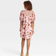 Load image into Gallery viewer, Knox Rose Puff Sleeve Floral Dress size Large
