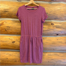 Load image into Gallery viewer, 32 Degrees Cool Pullover Dress size S
