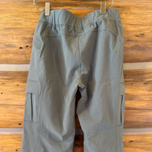 Load image into Gallery viewer, Eddie Bauer Green Athletic Pants
