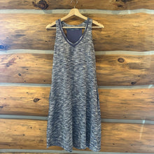 Load image into Gallery viewer, Mondetta Performance Gear MPG Women Sleeveless Travel V- Neck Dress size Large
