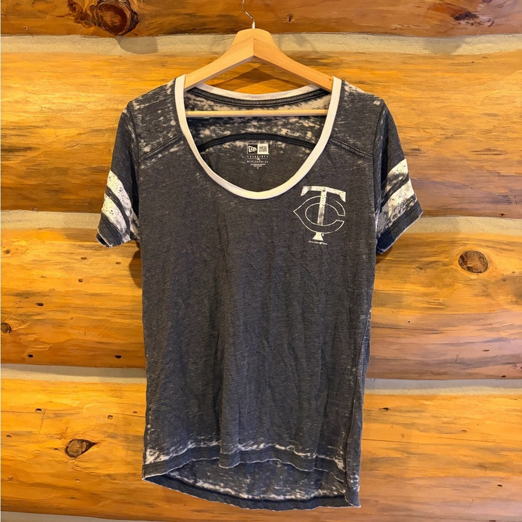 MN Twins Graphic Tee size M