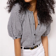 Load image into Gallery viewer, Evereve Gingham Button Down Blouse size M
