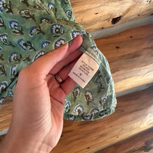 Load image into Gallery viewer, GiGio Long Sleeve Women’s Sage Green Blouse size S
