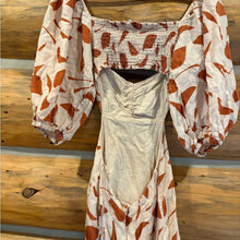 Load image into Gallery viewer, ASTR The Label Heather Mini Dress Cutout size M
