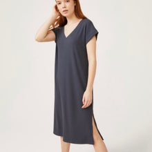 Load image into Gallery viewer, Free Assembly V Neck Midi Dress size XXL
