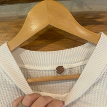 Load image into Gallery viewer, Free People One Cropped Interlaken Top White size XS
