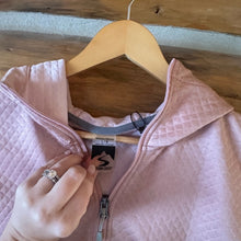 Load image into Gallery viewer, Storm Creek Ladies Curator Diamond Knit Vest size Large
