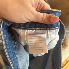 Load image into Gallery viewer, KanCan Vintage High Rise Destructed Straight Ankle Jean size 16

