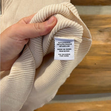 Load image into Gallery viewer, 525 America Ribbed Top size S

