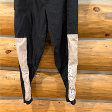 Load image into Gallery viewer, Reebok Women&#39;s Focus Track Woven Track Pants size XL
