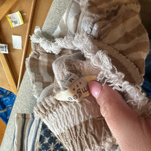 Load image into Gallery viewer, Umgee Women&#39;s Striped Linen Blend High Rise Paper Bag Shorts Raw Edge Beige size M
