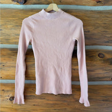 Load image into Gallery viewer, Rachel Parcell Mockneck Ribbed Sweater size XS
