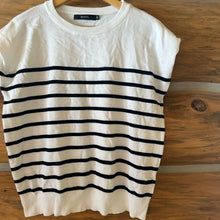 Load image into Gallery viewer, Mirol Striped Short Sleeve Top size M
