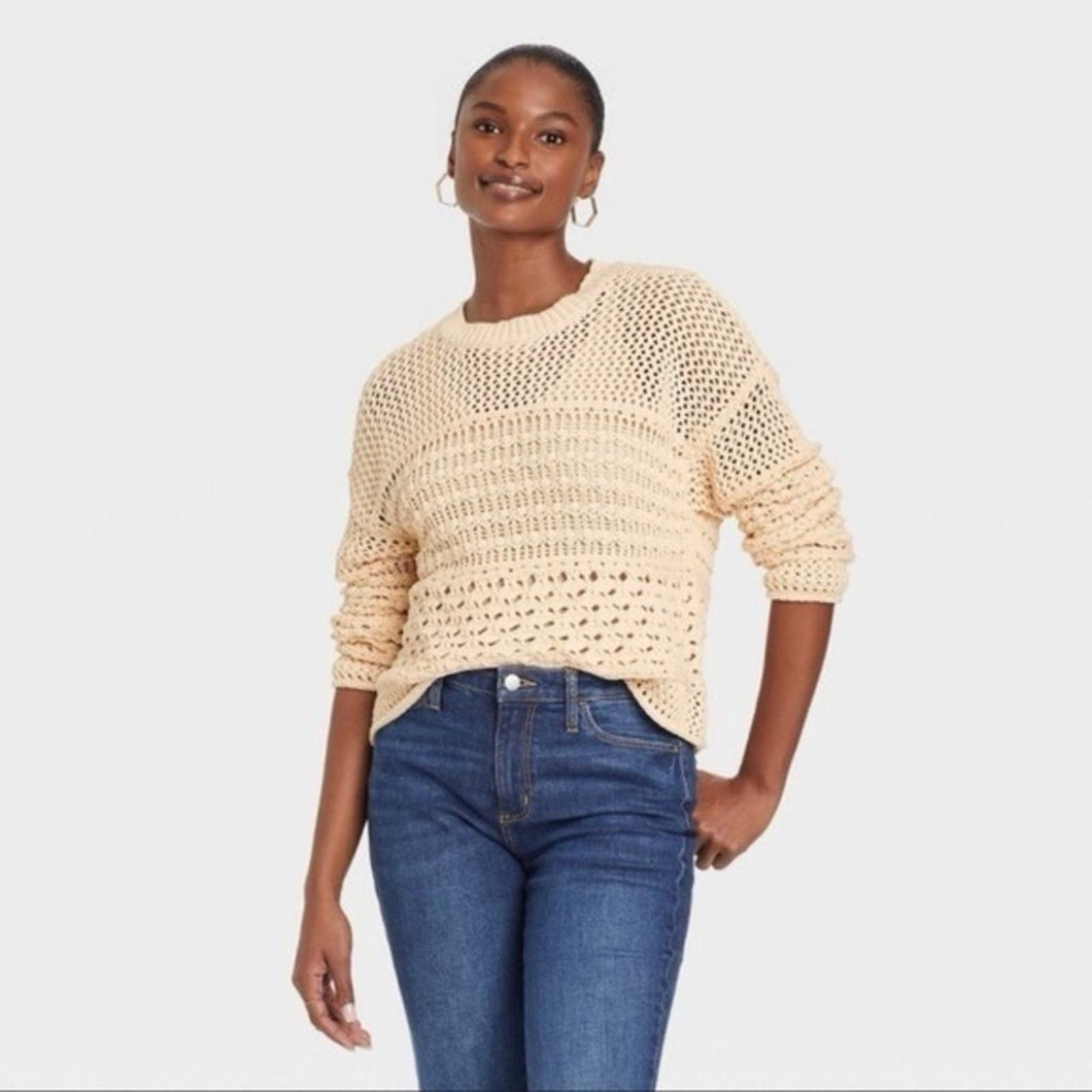 Universal Thread Crochet Sweater size Medium