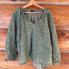 Load image into Gallery viewer, GiGio Long Sleeve Women’s Sage Green Blouse size S
