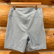 Load image into Gallery viewer, Yogalicous Biker Shorts size XXL
