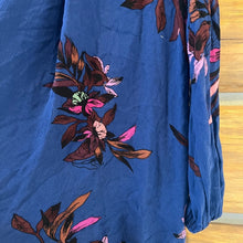 Load image into Gallery viewer, Free People Tree Swing Tunic size S
