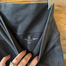 Load image into Gallery viewer, Aerie Offline Smoked Gray High Waist Seamless 7/8 Legging size M

