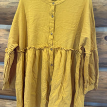 Load image into Gallery viewer, Cellabie Button Down Tunic size XL
