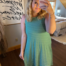 Load image into Gallery viewer, Old Navy Striped Green Swing Dress size Large
