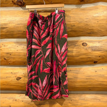 Load image into Gallery viewer, Time and Tru Women's and Women’s Plus Linen Blend Midi Skirt size XXL
