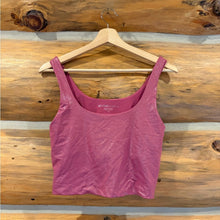 Load image into Gallery viewer, Beyond Yoga Shimmer Pink Crop Top size M
