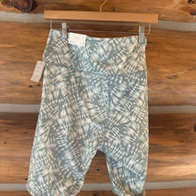 Load image into Gallery viewer, Maurices Tie Dye Super High Rise 8in Crossover Bermuda Luxe Bike Short size L

