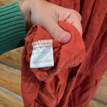 Load image into Gallery viewer, Zesica Smocked Rust Midi Dress size M
