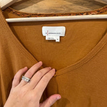 Load image into Gallery viewer, By Anthropologie size XS
