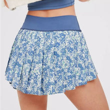 Load image into Gallery viewer, OFFLINE By Aerie Real Me Pleated Tennis Skirt size XL
