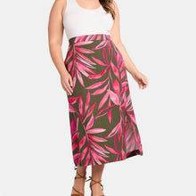 Load image into Gallery viewer, Time and Tru Women's and Women’s Plus Linen Blend Midi Skirt size XXL
