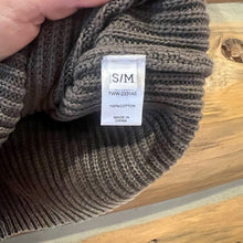 Load image into Gallery viewer, Leela &amp; Lavender Short Sleeve Cropped Sweater size S/M
