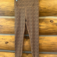 Load image into Gallery viewer, Anthropologie Allfenix Leggings size M
