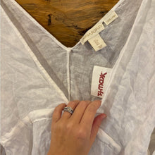 Load image into Gallery viewer, NWT Cynthia Rowley 100% Linen Swimsuit Coverup size S
