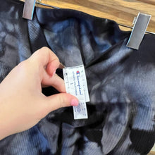 Load image into Gallery viewer, Champion Tie Dye Leggings size Small
