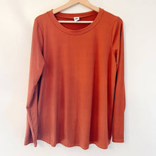 Load image into Gallery viewer, Sew in Love Long Sleeve size Medium
